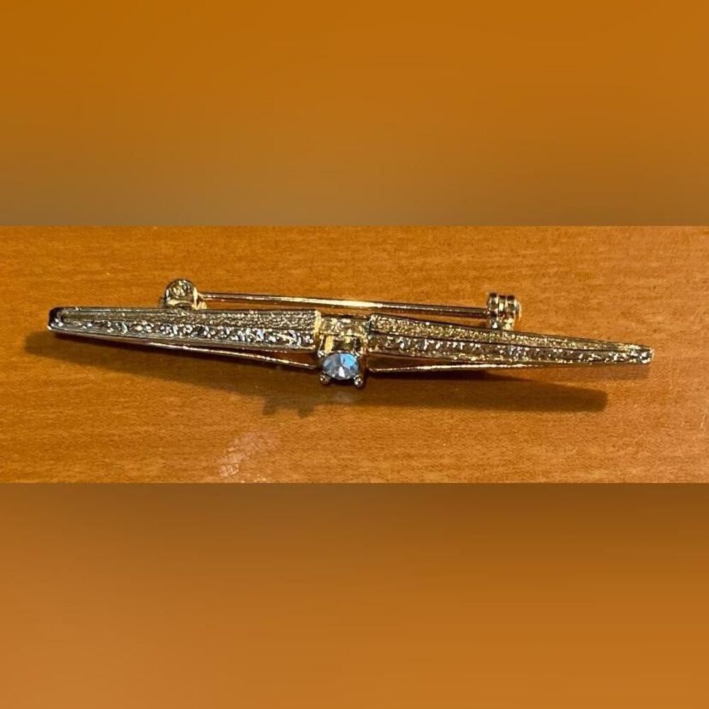Gold Tone Clear Rhinestone Bar Brooch Pin Center Stone 2 Inch Jewelry Sparkle